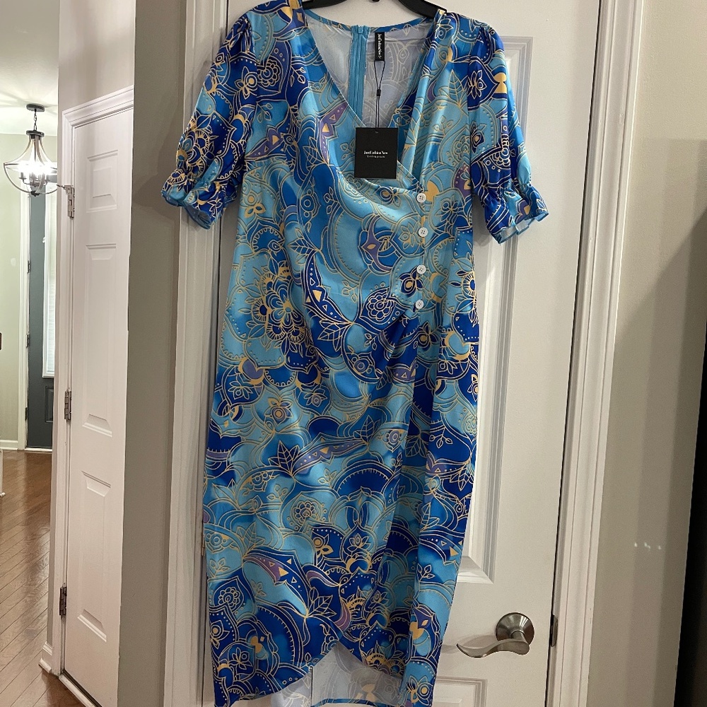 Women’s multicolored dress